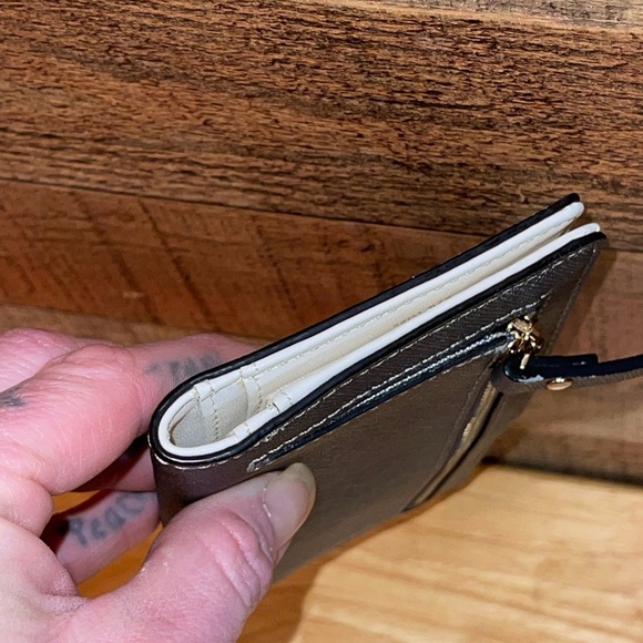 Kate Spade gunmetal silver wallet - Picture 6 of 7